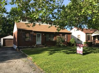 10632 Saint Xavier Ln, Saint Ann, MO