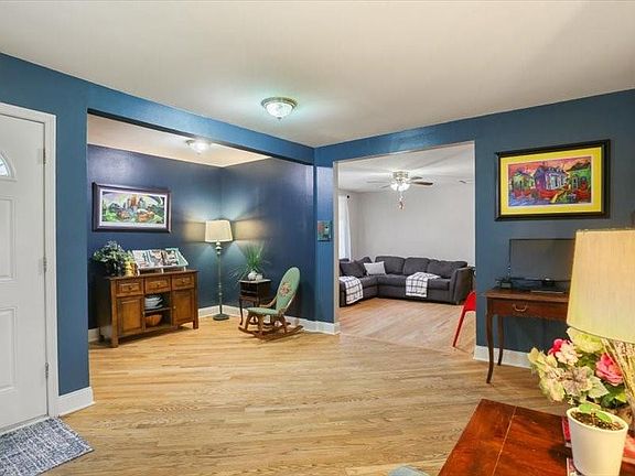 3rd image of 5514 Wingate Dr
