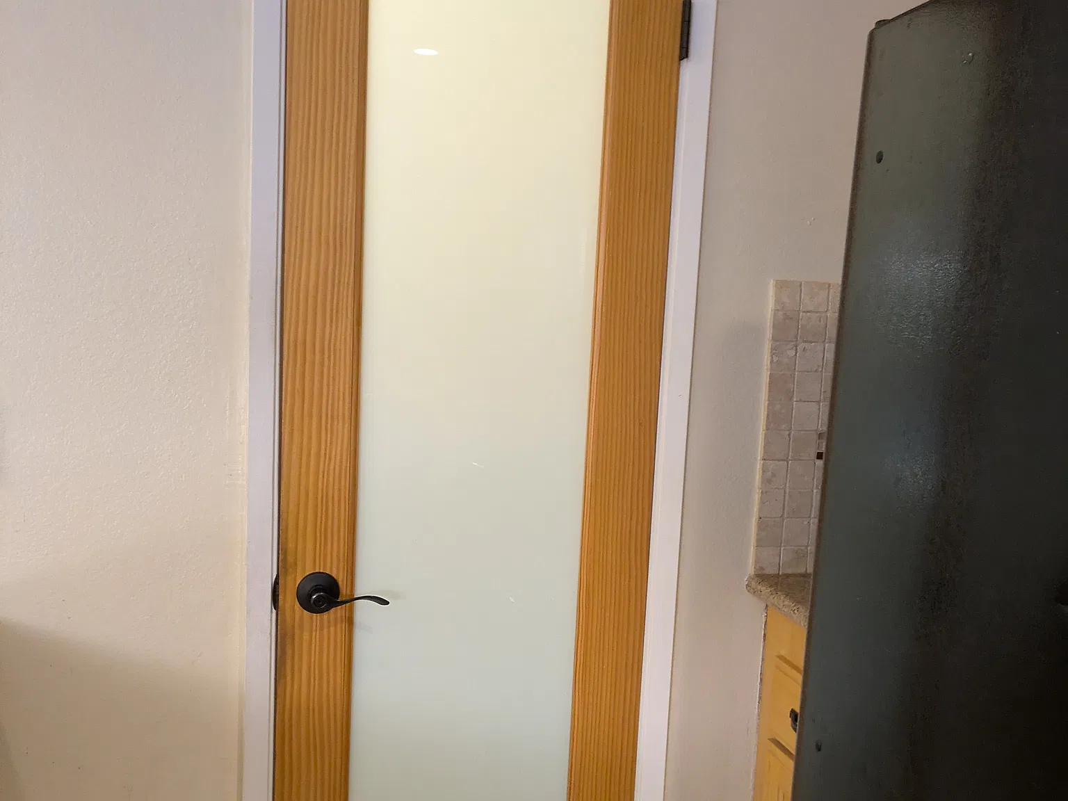 3 bed, 2.5 bath, 1598 sqft, $3,950 — Photo 4