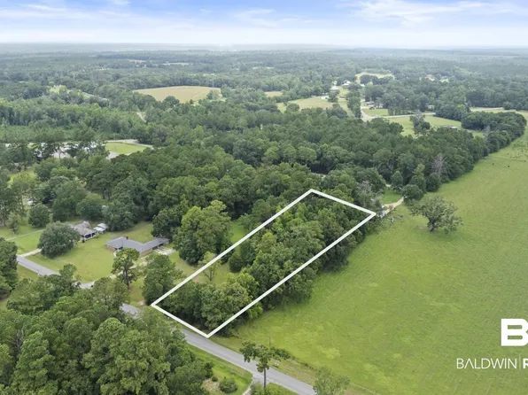 10501 Maytower Rd, Stockton, AL 36579