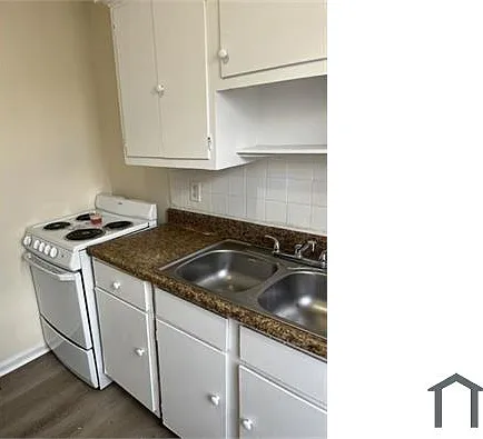 2678 N Main St #204 — Photo 2