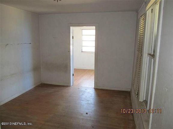 2nd image of 598 E 57th St
