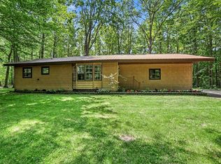 4873 W Birch Ln, Pentwater, MI 49449