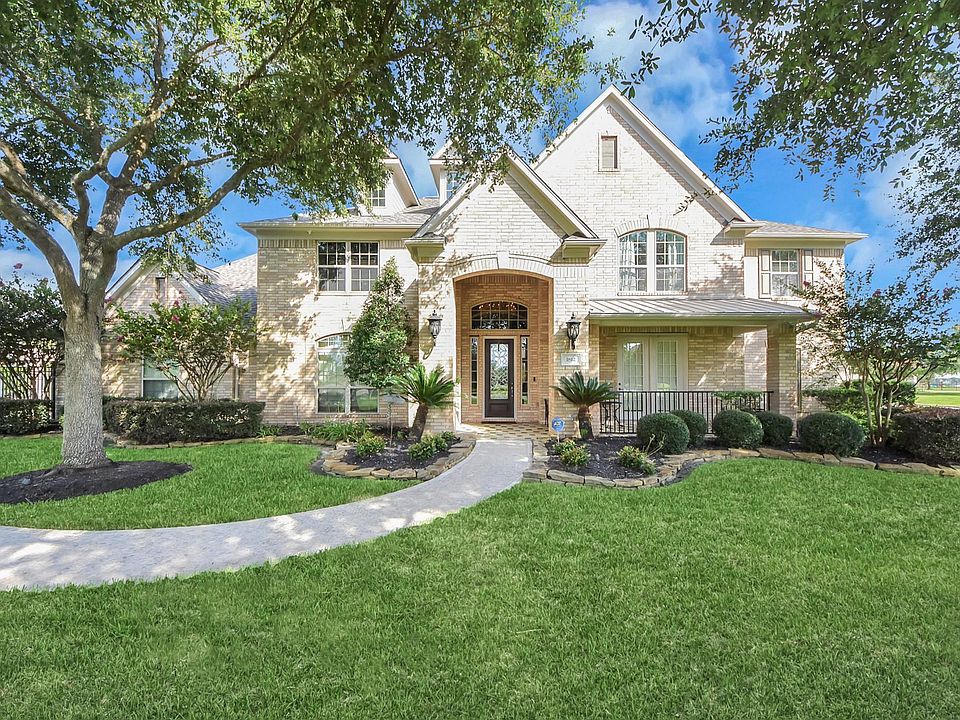 1st image of 1812 Lake Landing Dr