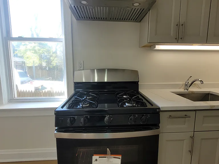 4441 S Wood St #1 — Photo 6