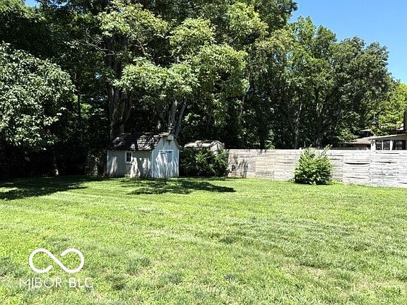 5th image of 34 Stayman Ct