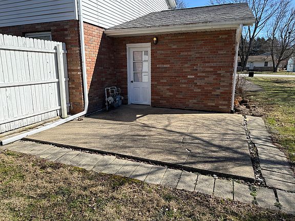 3rd image of 6631 Lake O Springs Ave NW #6631