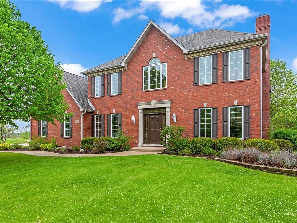 1st image of 25752 W Equestrian Ln