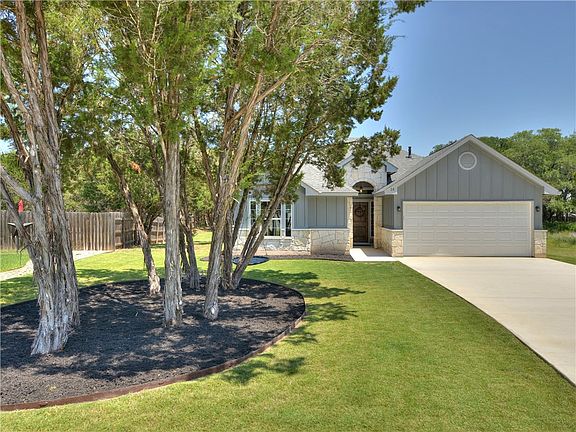 2nd image of 14 Honeysuckle Ln