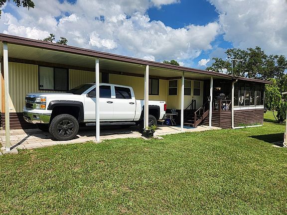 3rd image of 36432 Shady Oaks Dr