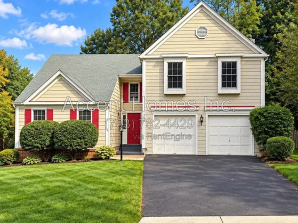 4354 Chambord Ln, Woodbridge, VA 22192