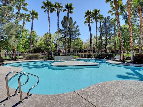 5th image of 7724 Constanso Ave Unit 103