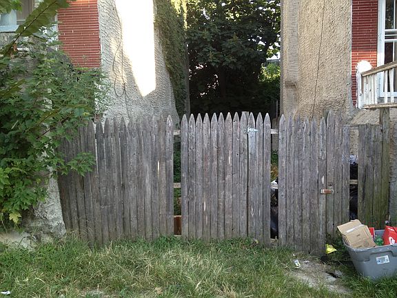 2nd image of 218 W Seymour St