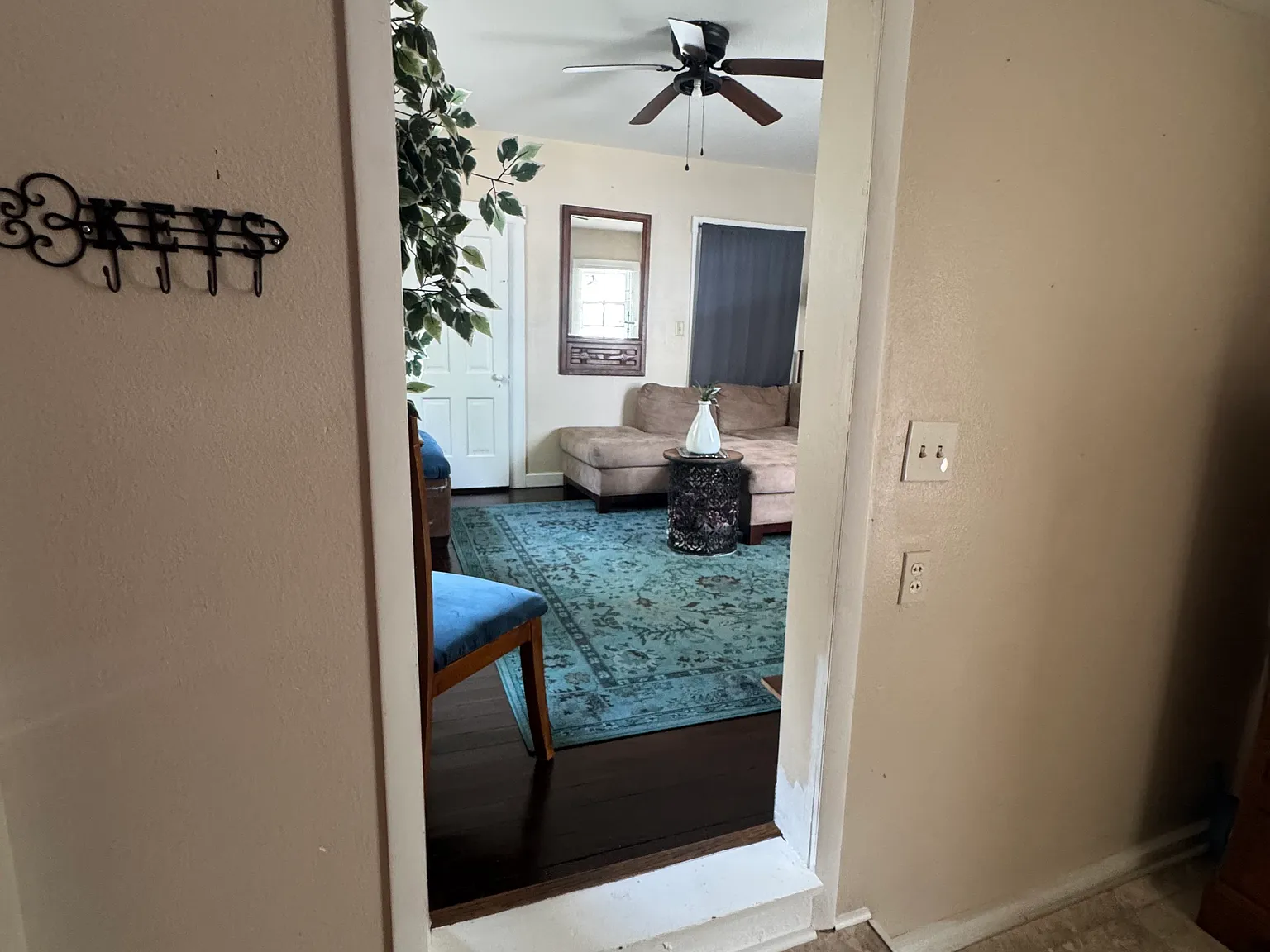 1 bed, 700 sqft, $1,295 — Photo 3