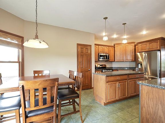 3rd image of 2200 Wittmer Ln