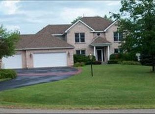 10801 Michigan Dr, Spring Grove, IL 60081