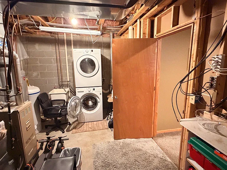 9205 Orchard Cir — Photo 20