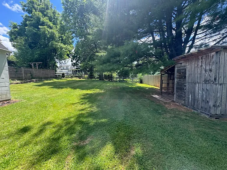 704 Fishburn Rd — Photo 11