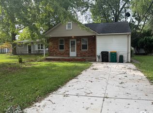 33505 Kirby St, Farmington Hills, MI 48335