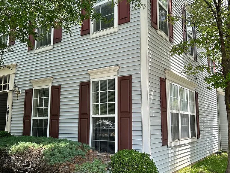 8067 Gatehouse Rd #8 — Photo 1