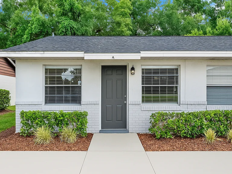 Locale at Orange City (formally Whispering Oaks) — Photo 10