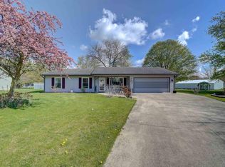 13727 Ridgeview Ct, Grabill, IN 46741