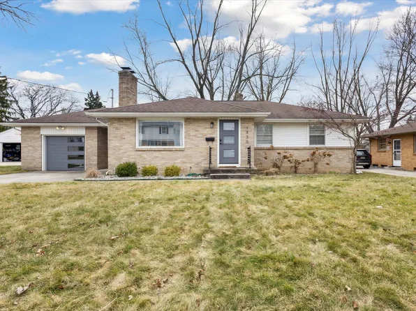 1830 Crescent Dr NE, Grand Rapids, MI 49503