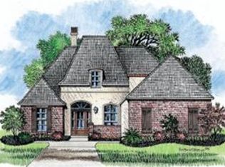 3424 Oakleigh Cir, Ocean Springs, MS 39564