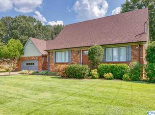 8003 Tea Garden Rd SE, Huntsville, AL 35802