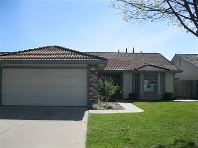1924 Bailey Dr photo 1