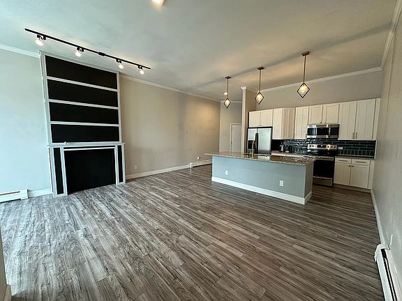 2nd image of 2712 Stout St #B