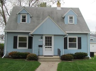 1701 N Harriman St, Appleton, WI 54911