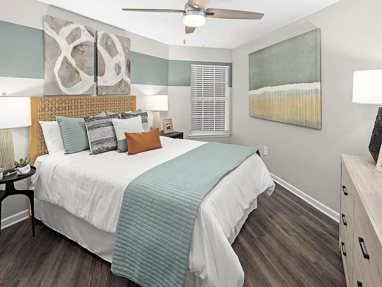 Pointe Parc at Avalon — Photo 44