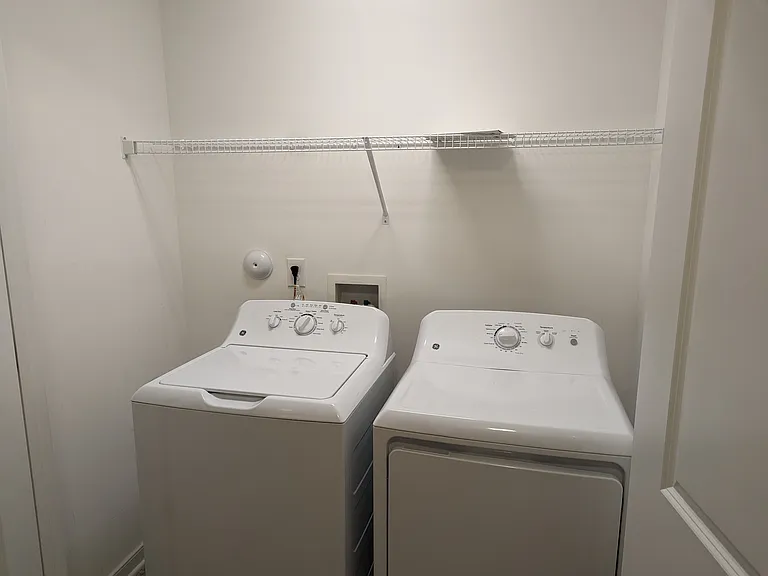 Washer & Dryer