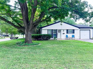1401 Peace Dr, Belleville, IL