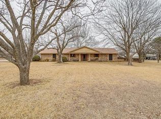 4005 Easy St, Alvarado, TX 76009