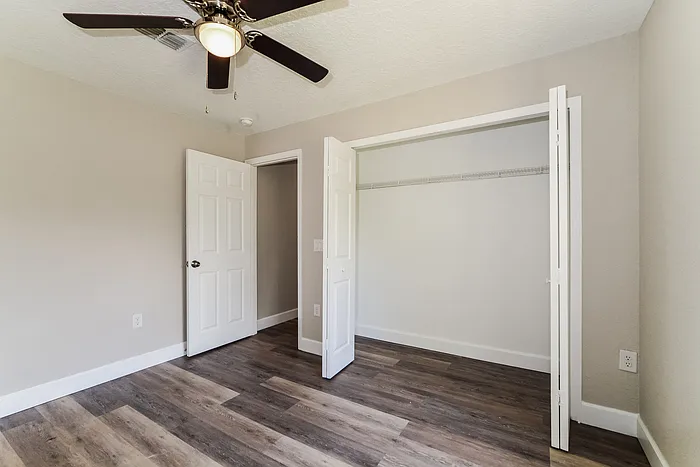 2897 Grayton St — Photo 11