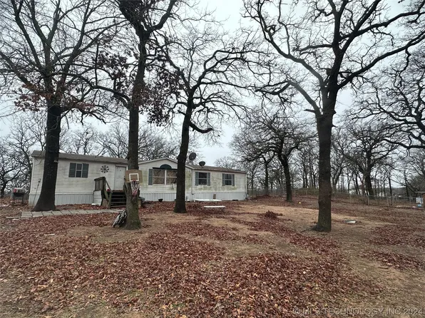 23028 High Meadow Dr, Tecumseh, OK 74873