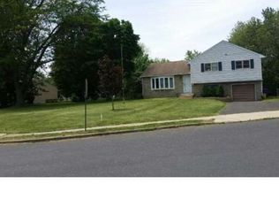 747 Holly Ln, Westampton, NJ 08060