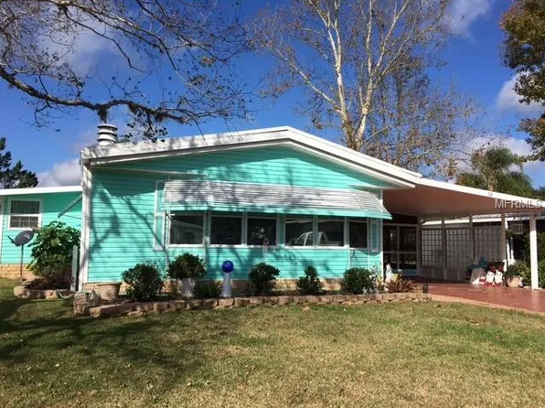 32 Magnolia Ln, Wildwood, FL 34785