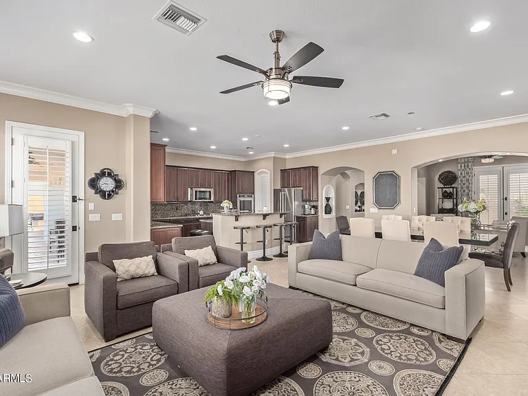 885 W Palo Brea Dr — Photo 14