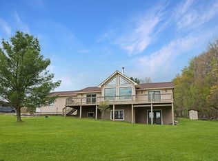 16 Cardinal Ln, Terra alta, WV 26764
