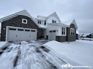 20320 Gateway Dr, Lakeville, MN 55044