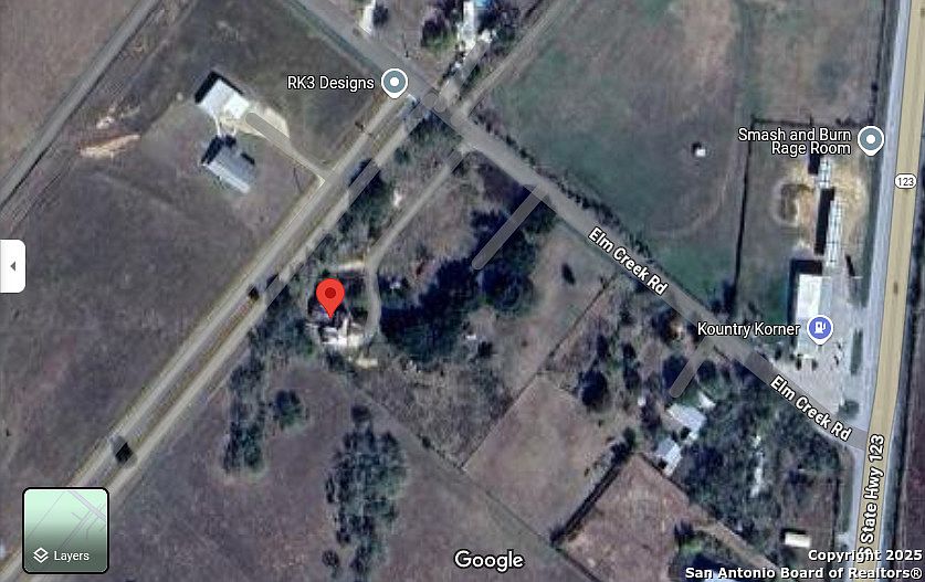 2nd image of 7806 Elm Creek