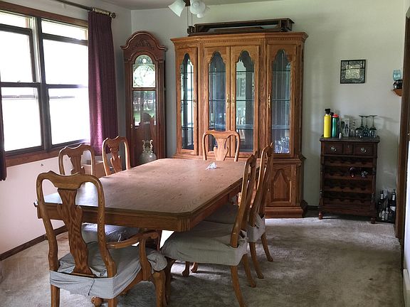 Dining room...12’ x 1.5’