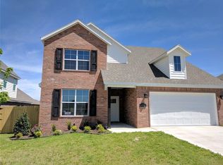 4002 SW Hollyhock St, Bentonville, AR 72713