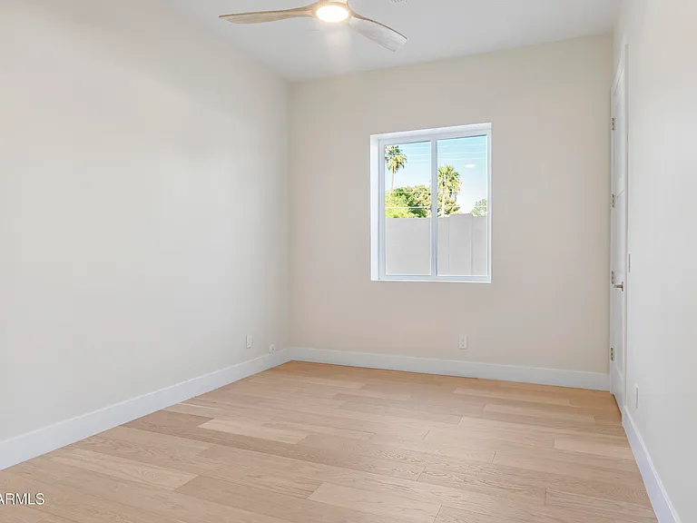 5540 E Dahlia Dr — Photo 38