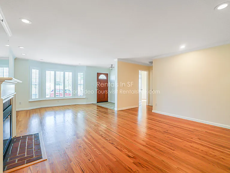 1677 Holly Ave — Photo 6