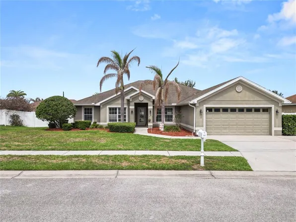 341 Mandolin Ln, Winter Haven, FL 33884