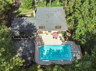 100 River Court Pkwy, Sandy Springs, GA 30328